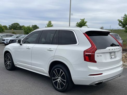 Used 2020 Volvo XC90 T6 Momentum AWD/4WD image 5