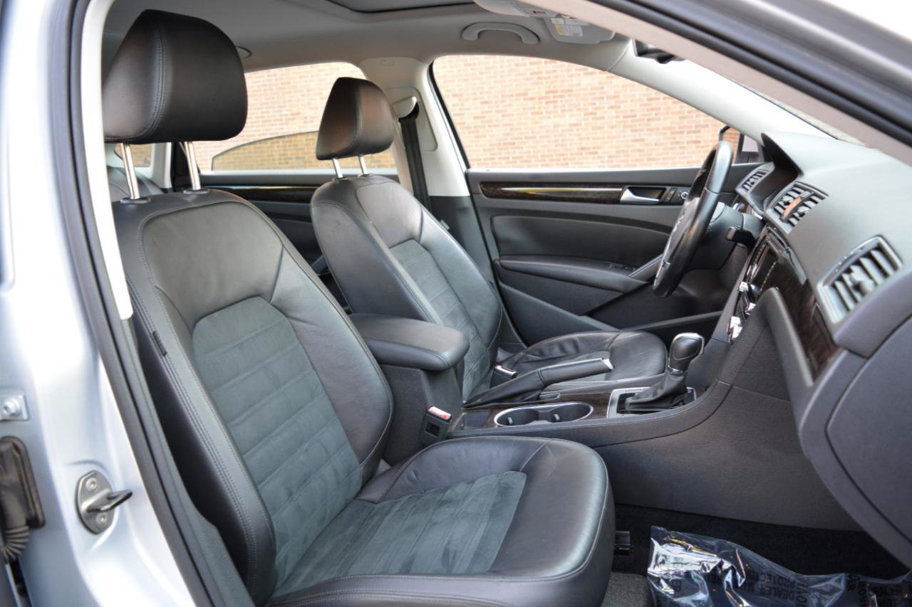 Used 2014 Volkswagen Passat TDI SEL Premium FWD image 17