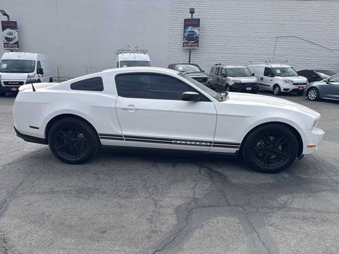 Used 2012 Ford Mustang Coupe RWD image 8