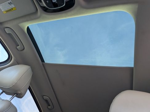 Used 2024 Hyundai Tucson Limited image 17