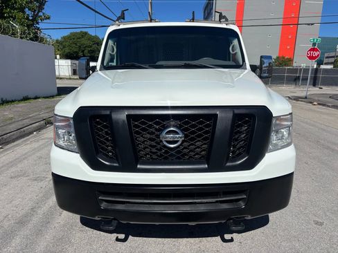 Used 2019 Nissan NV 2500 SV image 7