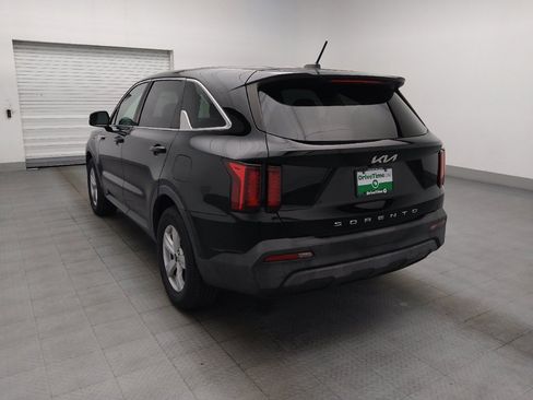 Used 2022 Kia Sorento LX FWD image 5