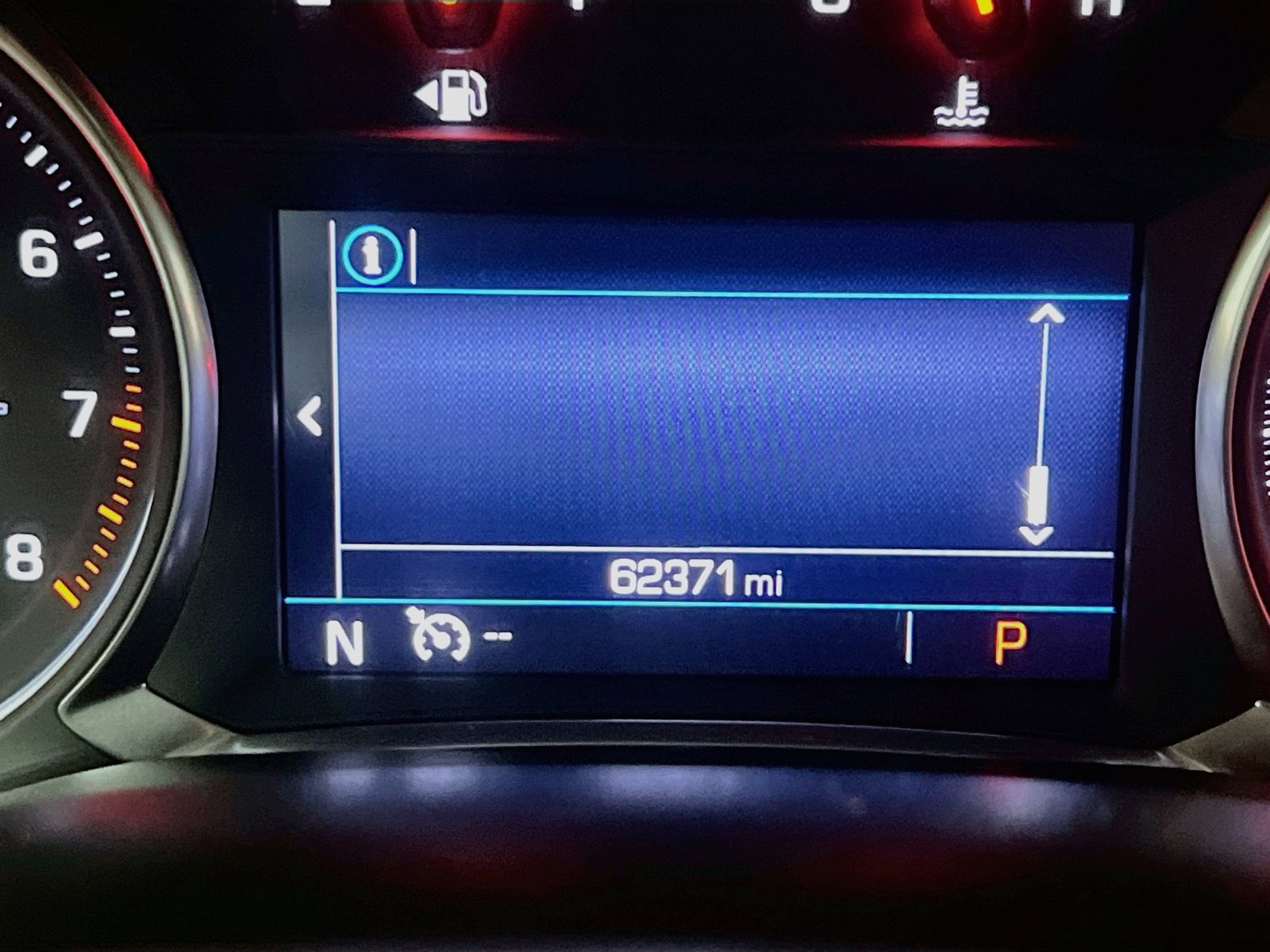Used 2020 GMC Acadia SLT FWD image 8