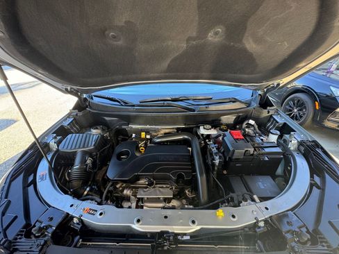 Used 2025 Chevrolet Equinox LT image 31