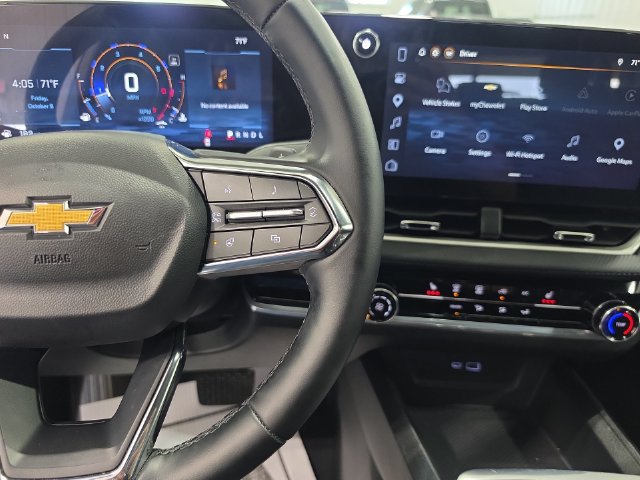 Used 2026 Chevrolet Equinox LT AWD/4WD image 17