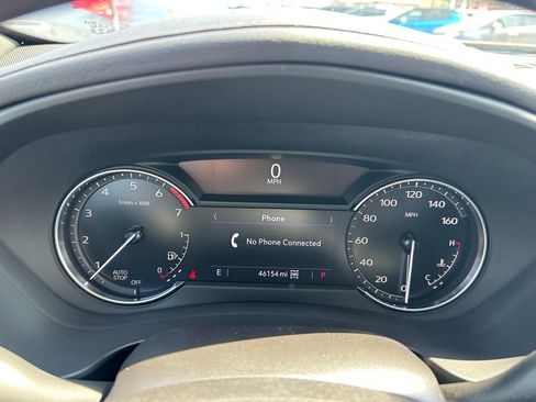 Certified 2023 Cadillac XT4 Premium Luxury AWD/4WD image 30