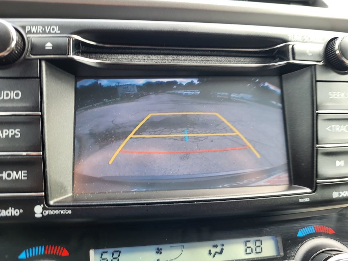 Used 2016 Toyota RAV4 XLE AWD/4WD image 26