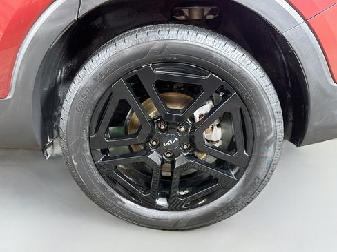 Certified 2023 Kia Telluride SX X-Line AWD/4WD image 34