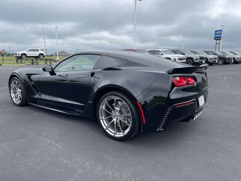 Used 2019 Chevrolet Corvette Grand Sport RWD image 3