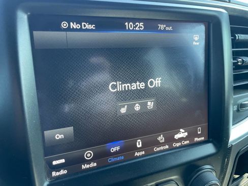 Used 2018 RAM 3500 Laramie Longhorn image 37