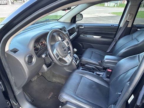 Used 2016 Jeep Compass High Altitude image 10