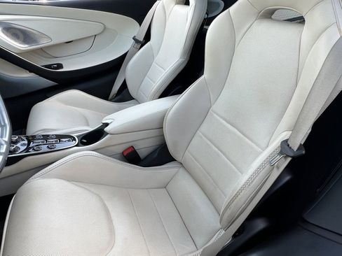 Used 2023 McLaren GT image 18