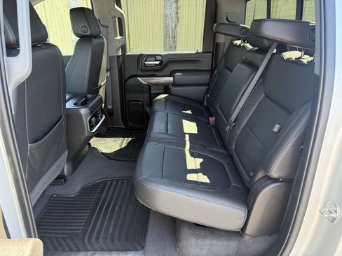 Used 2022 Chevrolet Silverado 3500 LTZ w/ LTZ Plus Package AWD/4WD image 18