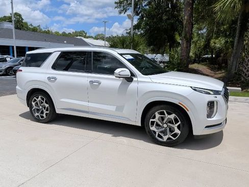 Used 2021 Hyundai Palisade Calligraphy FWD image 3