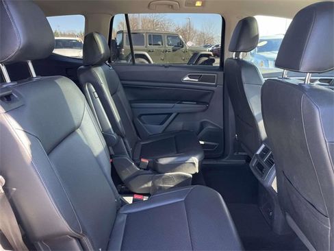 Used 2019 Volkswagen Atlas SE w/ Panoramic Sunroof Package image 21