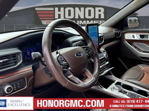 Used 2022 Ford Explorer King Ranch w/ Class IV Trailer Tow Package AWD/4WD image 17