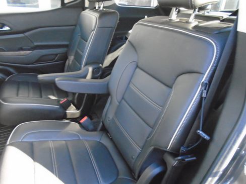 Used 2020 GMC Acadia Denali w/ Technology Package image 43