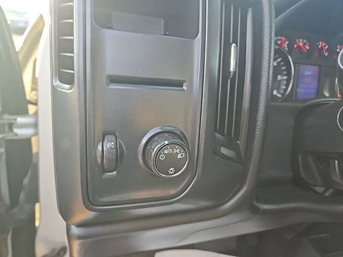 Used 2017 Chevrolet Silverado 1500 Custom w/ Custom Convenience Package image 13