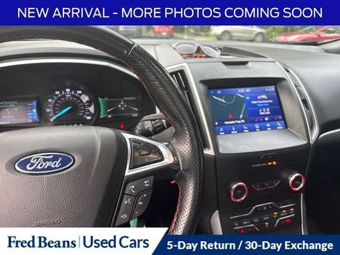 Used 2020 Ford Edge ST-Line w/ Cold Weather Package AWD/4WD image 16