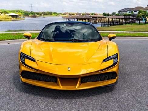 Used 2022 Ferrari SF90 Stradale image 8