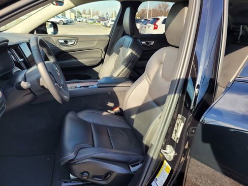 Certified 2024 Volvo XC60 T8 Ultimate w/ Protection Package Premier image 13