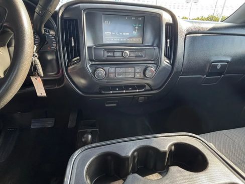 Used 2017 Chevrolet Silverado 2500 W/T w/ WT Fleet Convenience Package image 22