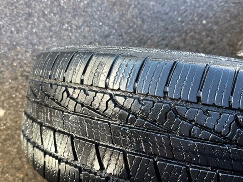 Used 2012 MAZDA MAZDA5 Sport image 10