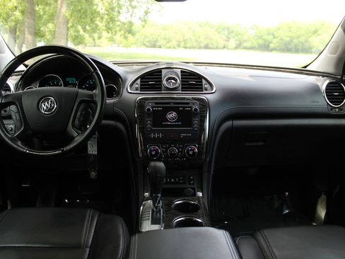 Used 2013 Buick Enclave Leather FWD image 10