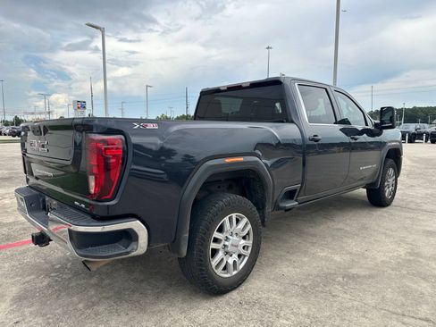 Used 2024 GMC Sierra 2500 SLE w/ SLE Value Package; AWD/4WD image 7