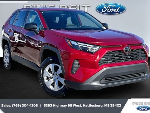 Used 2024 Toyota RAV4 LE image 1