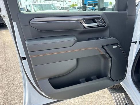 New 2026 GMC Sierra 2500 AT4 w/ AT4 Premium Plus Package AWD/4WD image 23