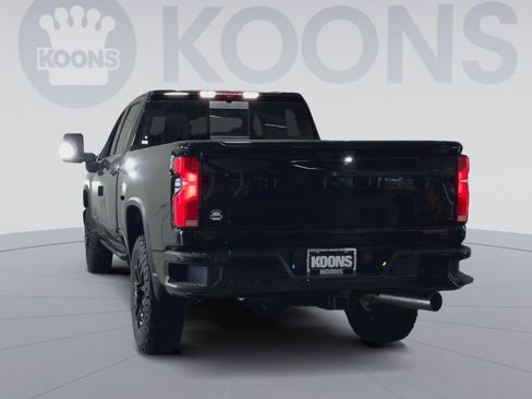 New 2026 Chevrolet Silverado 2500 High Country w/ Midnight Edition AWD/4WD image 4