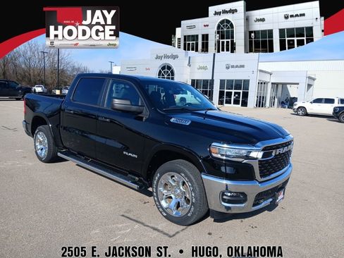 Used 2025 RAM 1500 Lone Star image 1