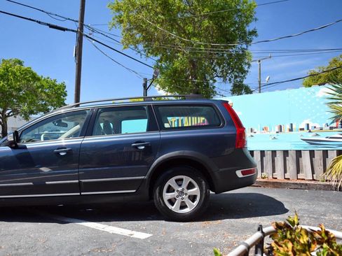 Used 2008 Volvo XC70 3.2 AWD/4WD image 8