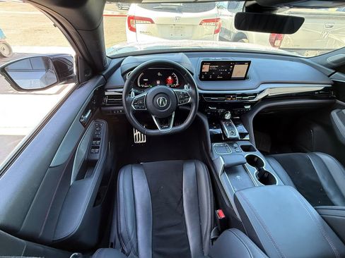 Used 2023 Acura MDX A-Spec image 6