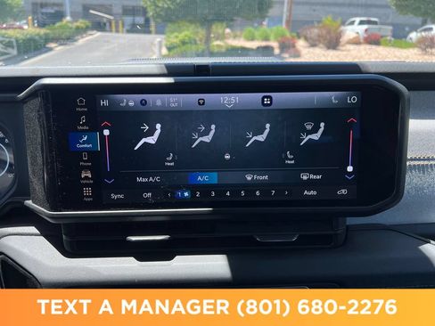Used 2025 Jeep Wrangler Unlimited Sahara AWD/4WD image 18