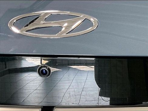 Used 2023 Hyundai Ioniq 5 Limited AWD/4WD image 33