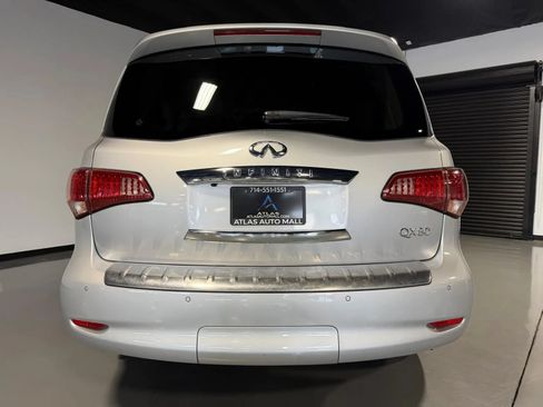 Used 2015 INFINITI QX80 2WD w/ Deluxe Technology Package image 5