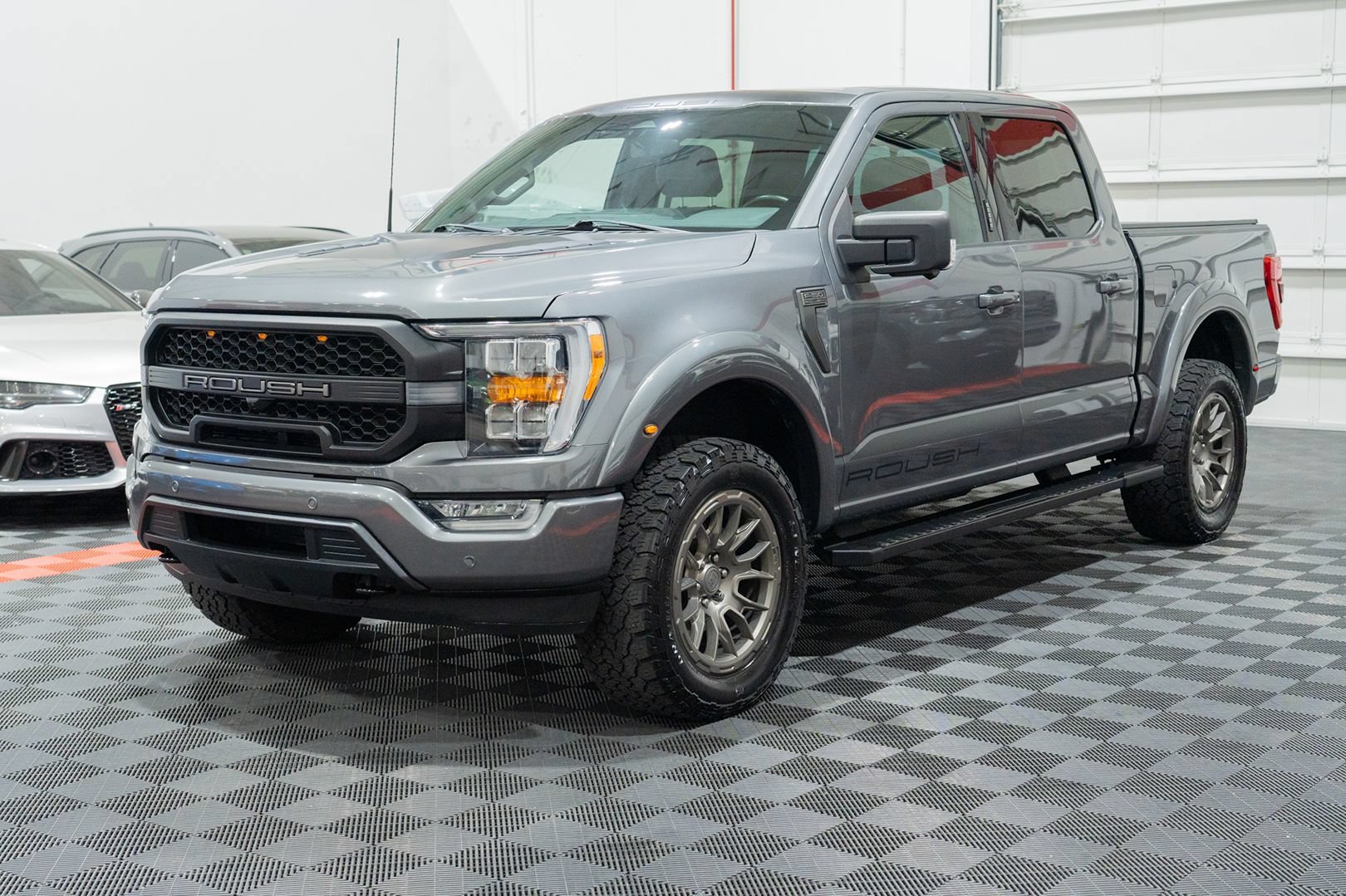 Used 2022 Ford F150 XLT w/ Equipment Group 302A High AWD/4WD image 3