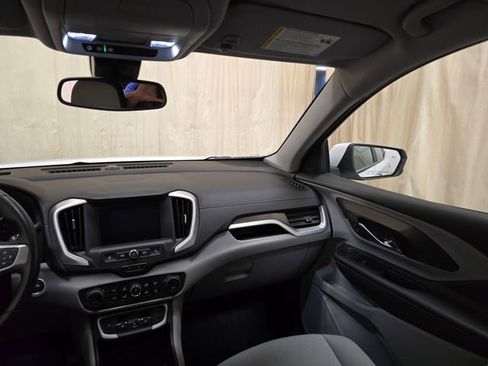 Used 2024 GMC Terrain SLE w/ Driver Convenience Package AWD/4WD image 31