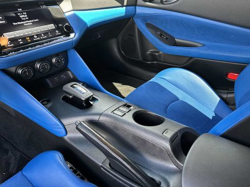 Used 2024 Nissan Z Performance w/ Floor Mat Package RWD image 21