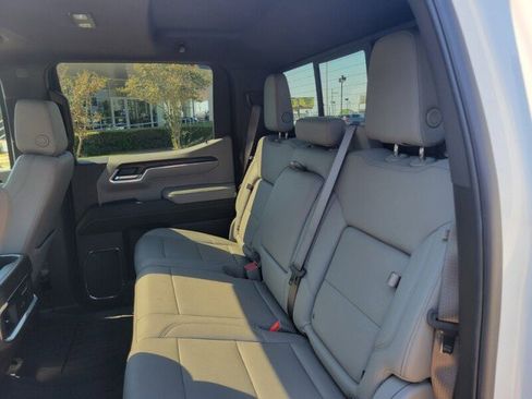 Used 2024 GMC Sierra 1500 SLT w/ SLT Premium Plus Package image 26