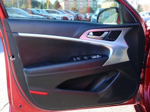 Used 2019 Genesis G70 2.0T Advanced w/ Elite Package image 12