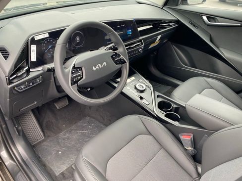 New 2026 Kia Niro Wind image 12