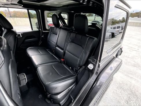 Used 2022 Jeep Wrangler Unlimited Rubicon 4xe w/ Steel Bumper Group image 19