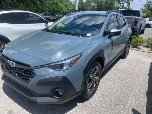 Used 2024 Subaru Crosstrek 2.0i Premium AWD/4WD image 2