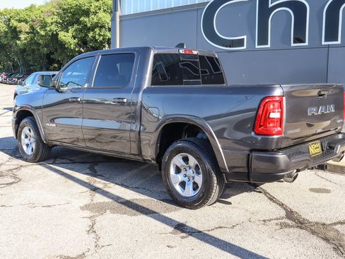 Used 2025 RAM 1500 Big Horn AWD/4WD image 13