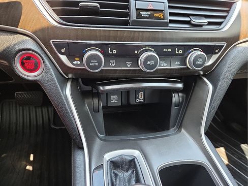 Used 2020 Honda Accord EX-L image 17