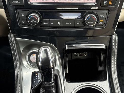 Used 2023 Nissan Maxima SV w/ Floor Mat Group image 11