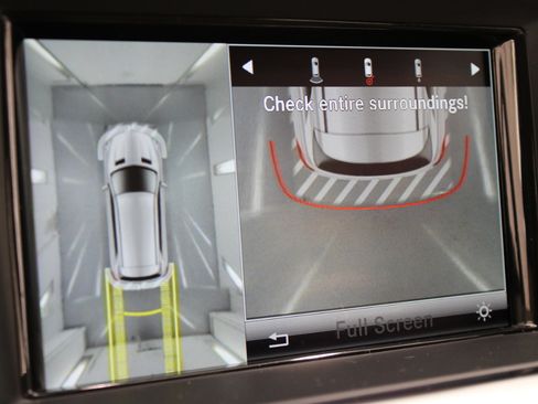 Used 2016 Mercedes-Benz GL 450 4MATIC w/ Premium I Package image 61